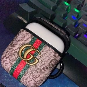 Airpods Gen 1 case included